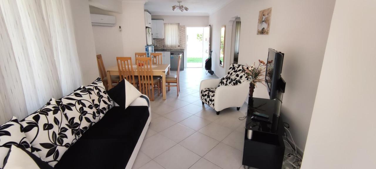 Calis Beach Apartments Fethiye Extérieur photo