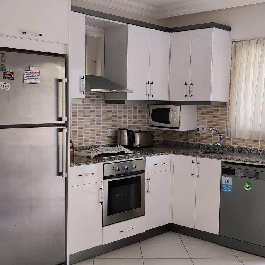 Calis Beach Apartments Fethiye Extérieur photo